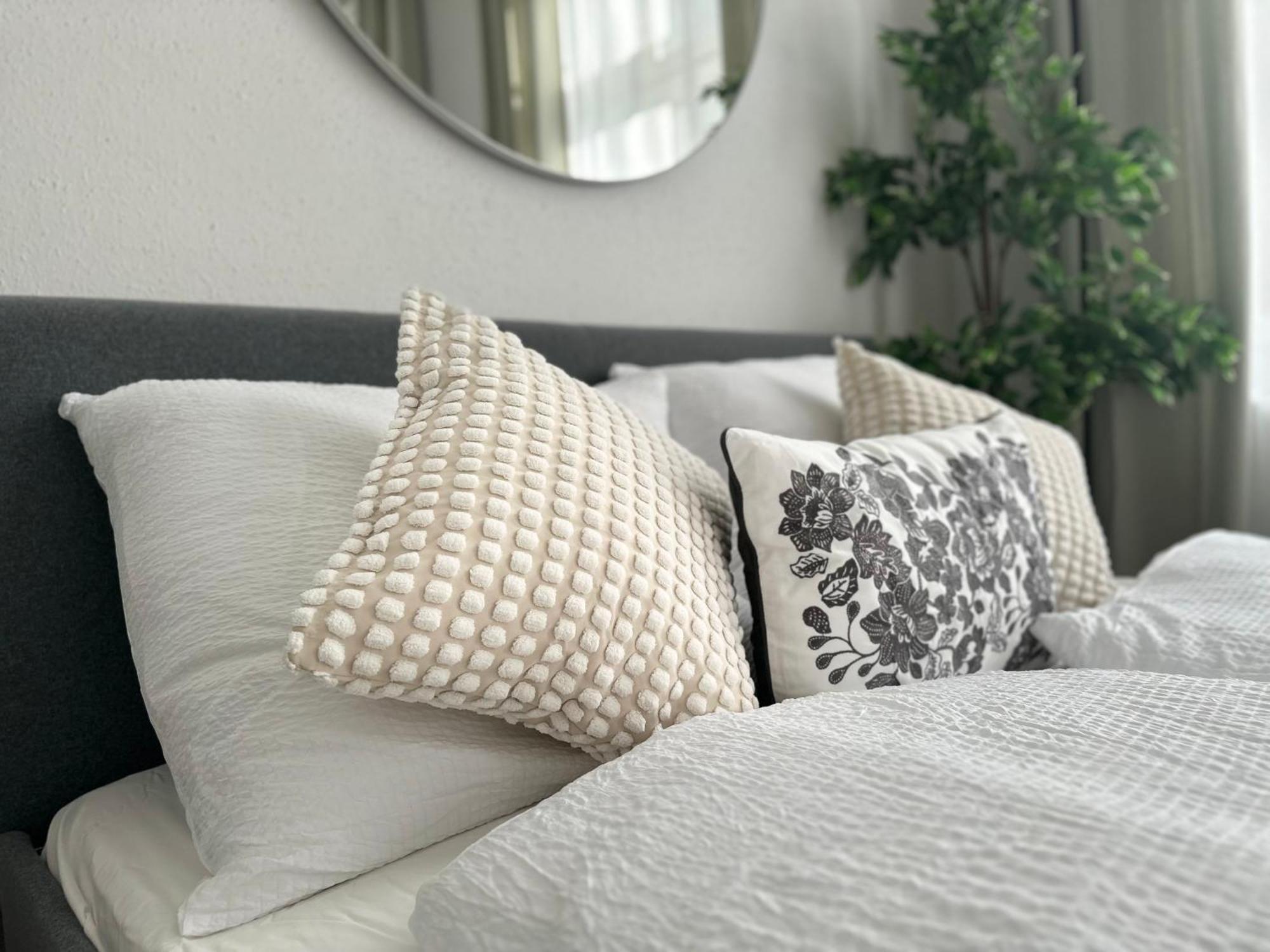 Spacious Apartment, 3 Min To U1 Reumannplatz Wien Exterior foto