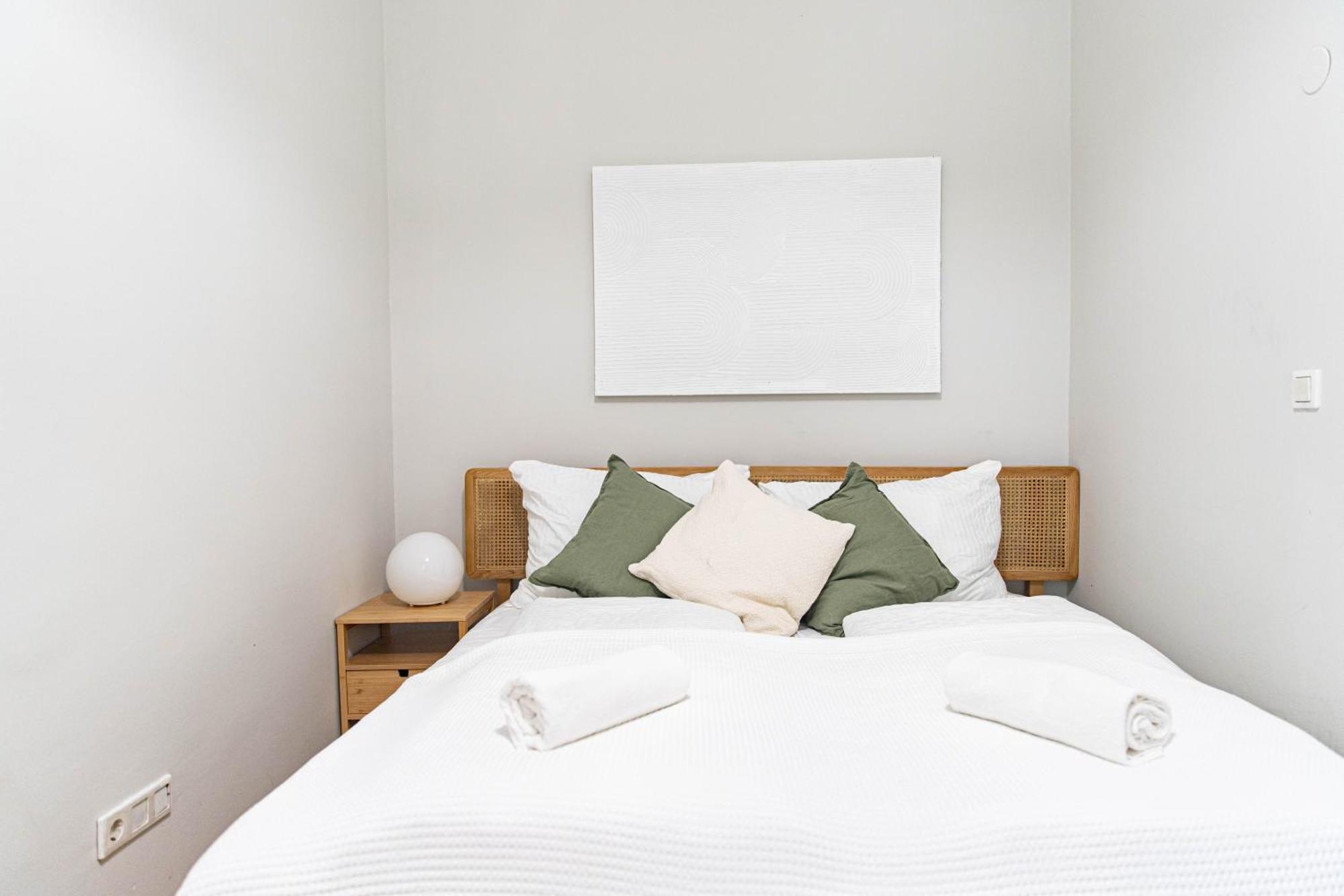 Spacious Apartment, 3 Min To U1 Reumannplatz Wien Exterior foto