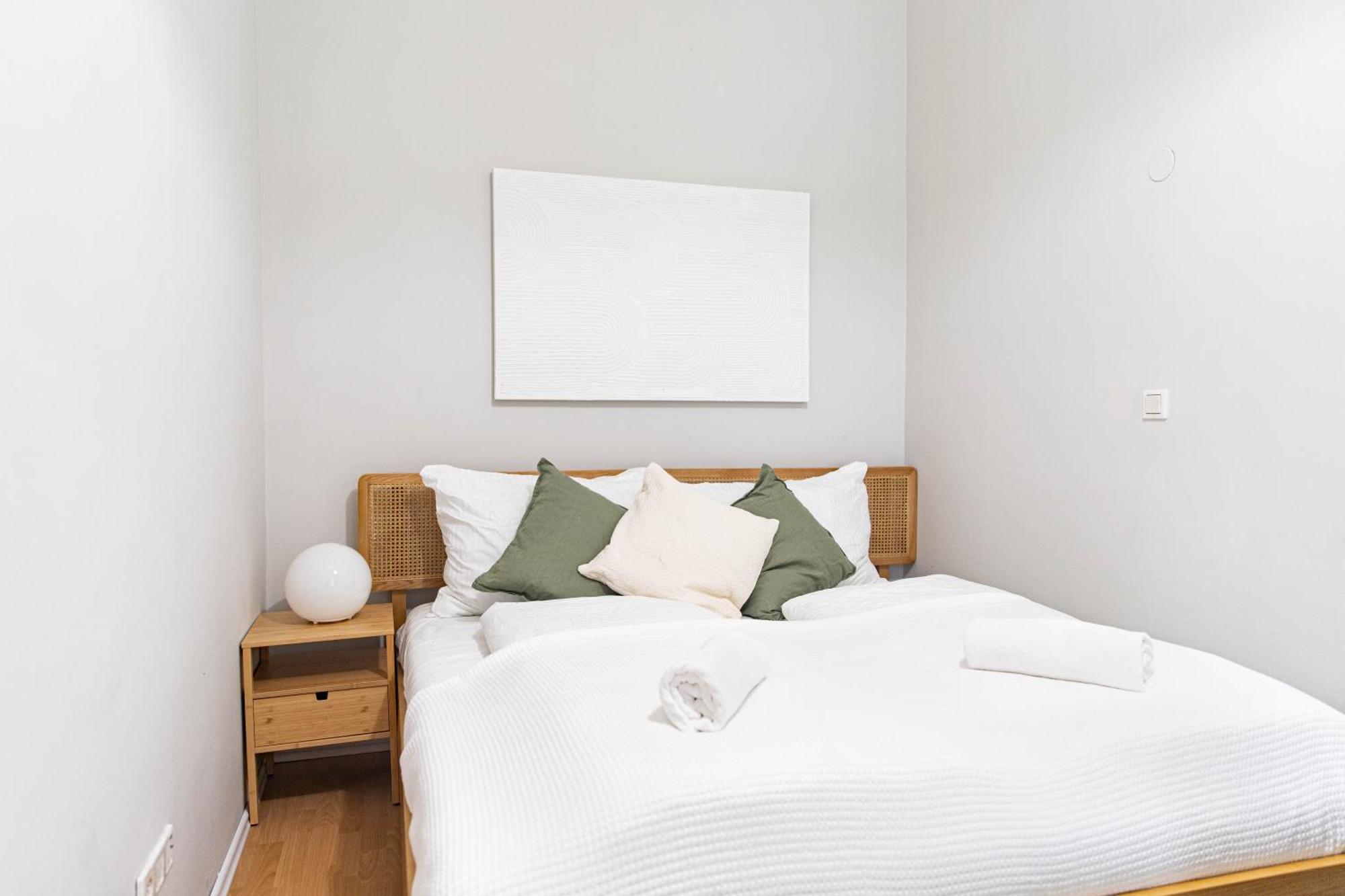 Spacious Apartment, 3 Min To U1 Reumannplatz Wien Exterior foto